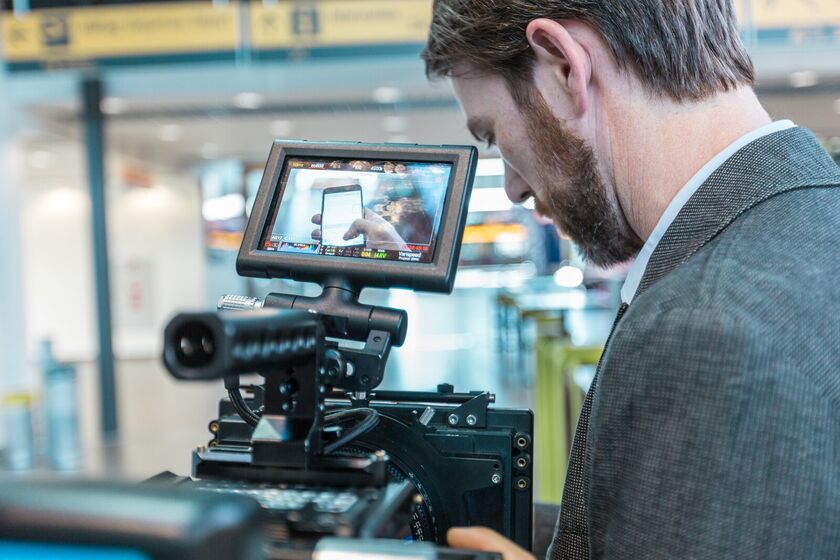 Cinema Crew von imagefilme.com am Set des Sage Softwaretrailer Drehs mit RED Cinema 6K und Cinema Glas